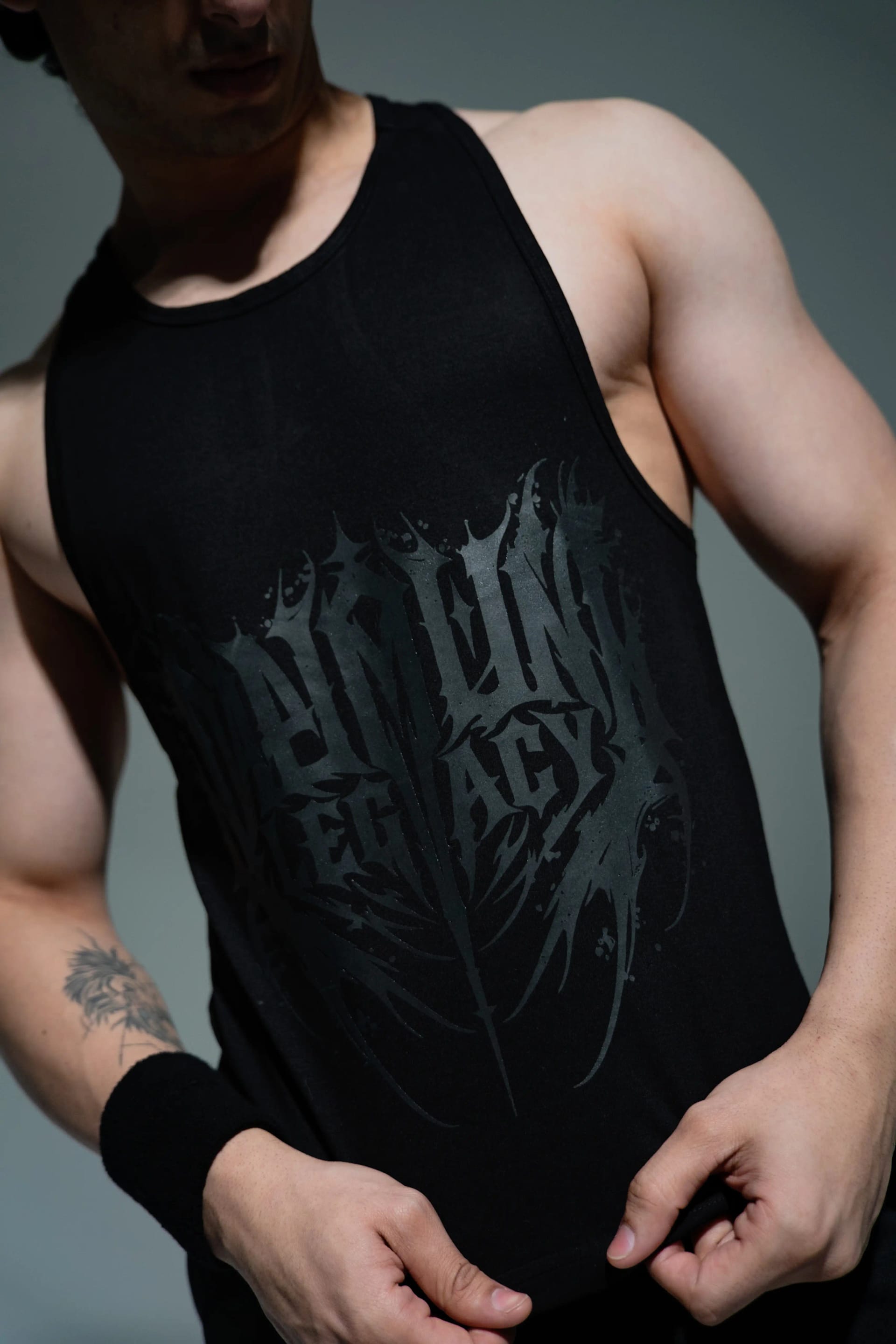 Black Stringer 1