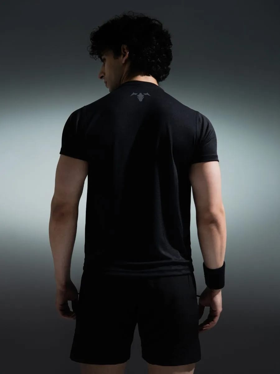  Black T-shirt 