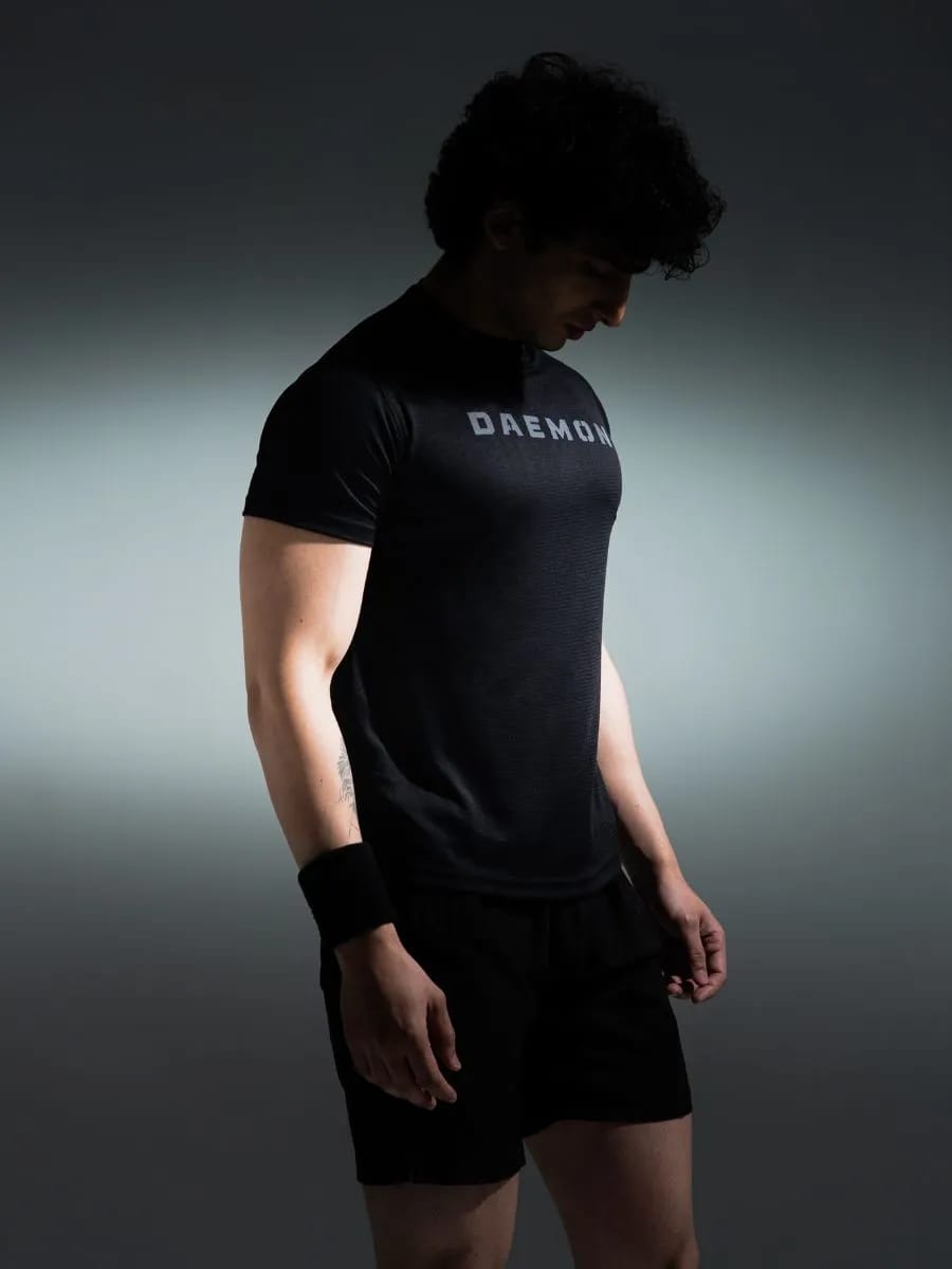  Black T-shirt 