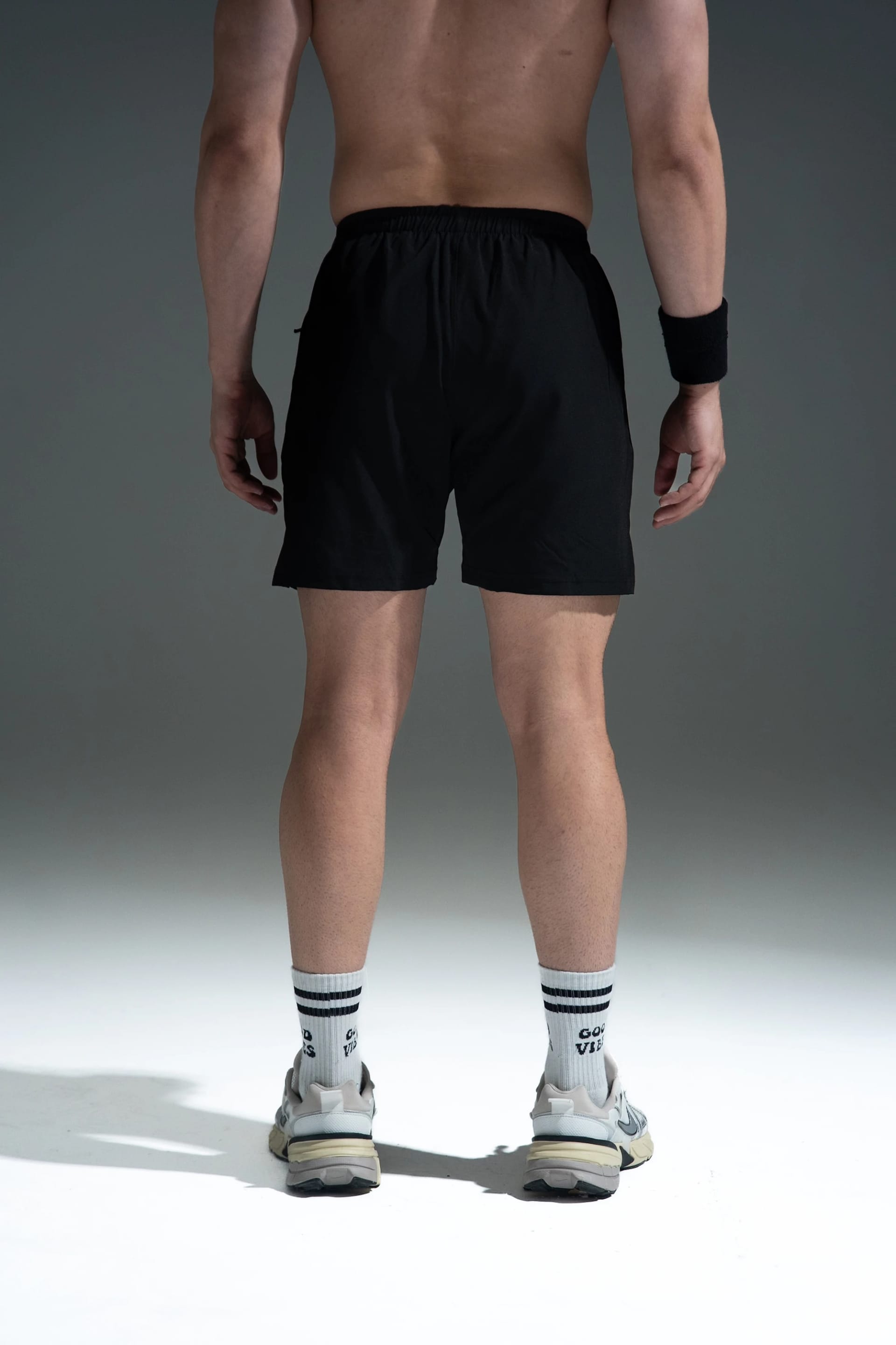 PHANTOM Hybrid Shorts - Black 