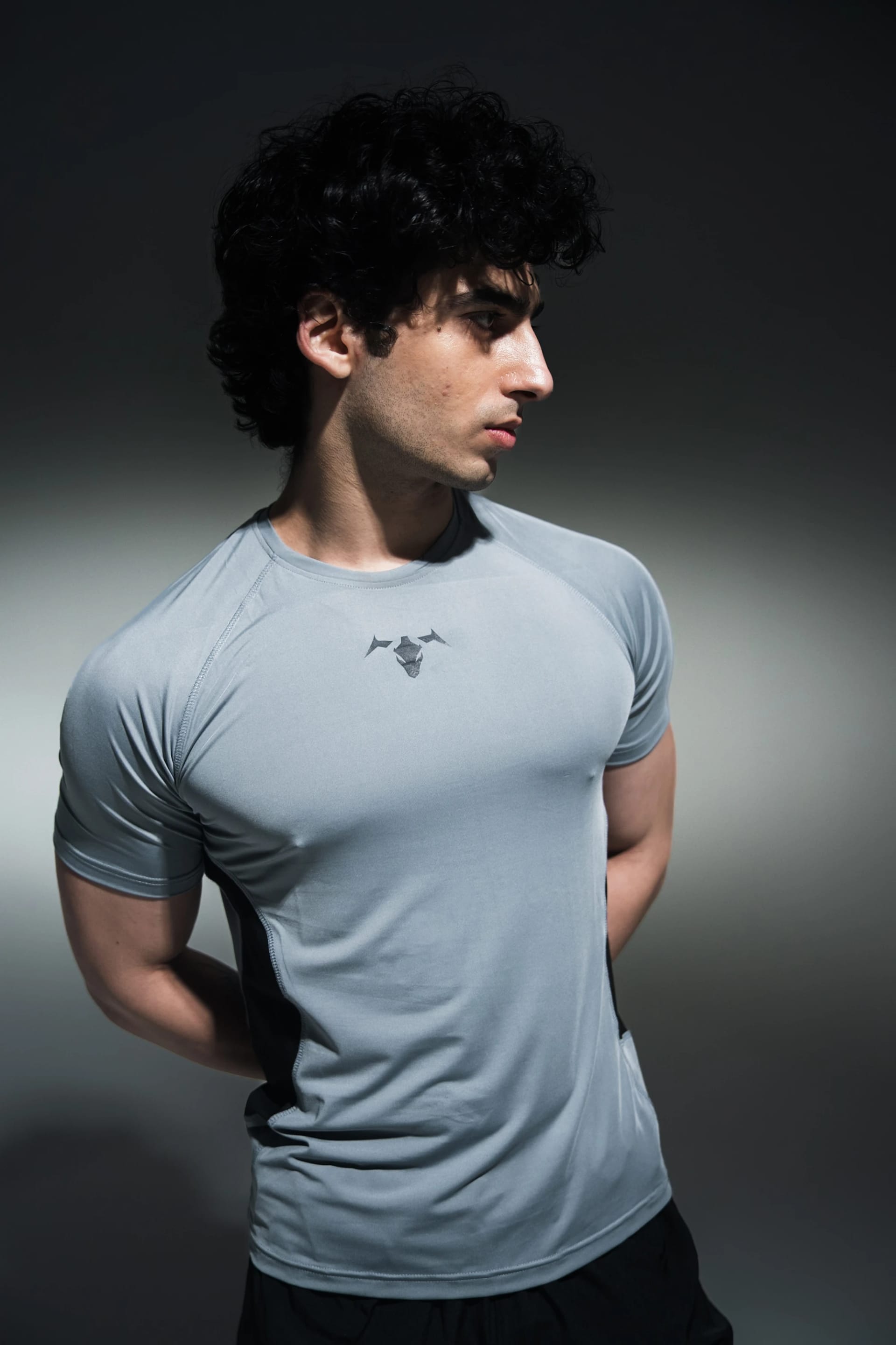 AERIS Performance Tee - Grey