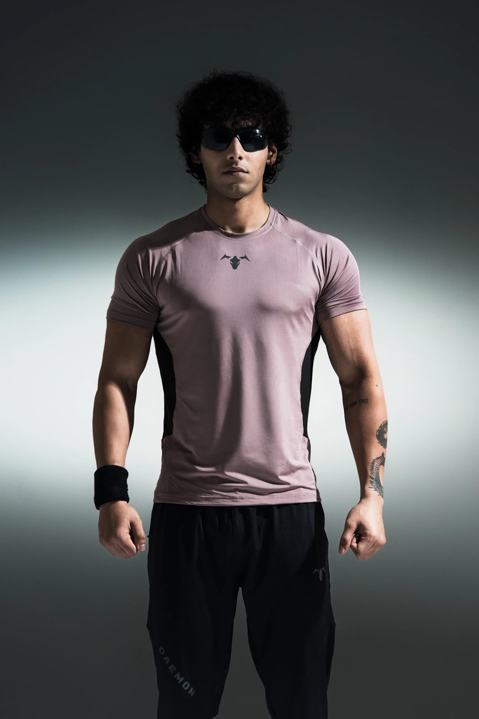 AERIS Performance Tee - Salmon