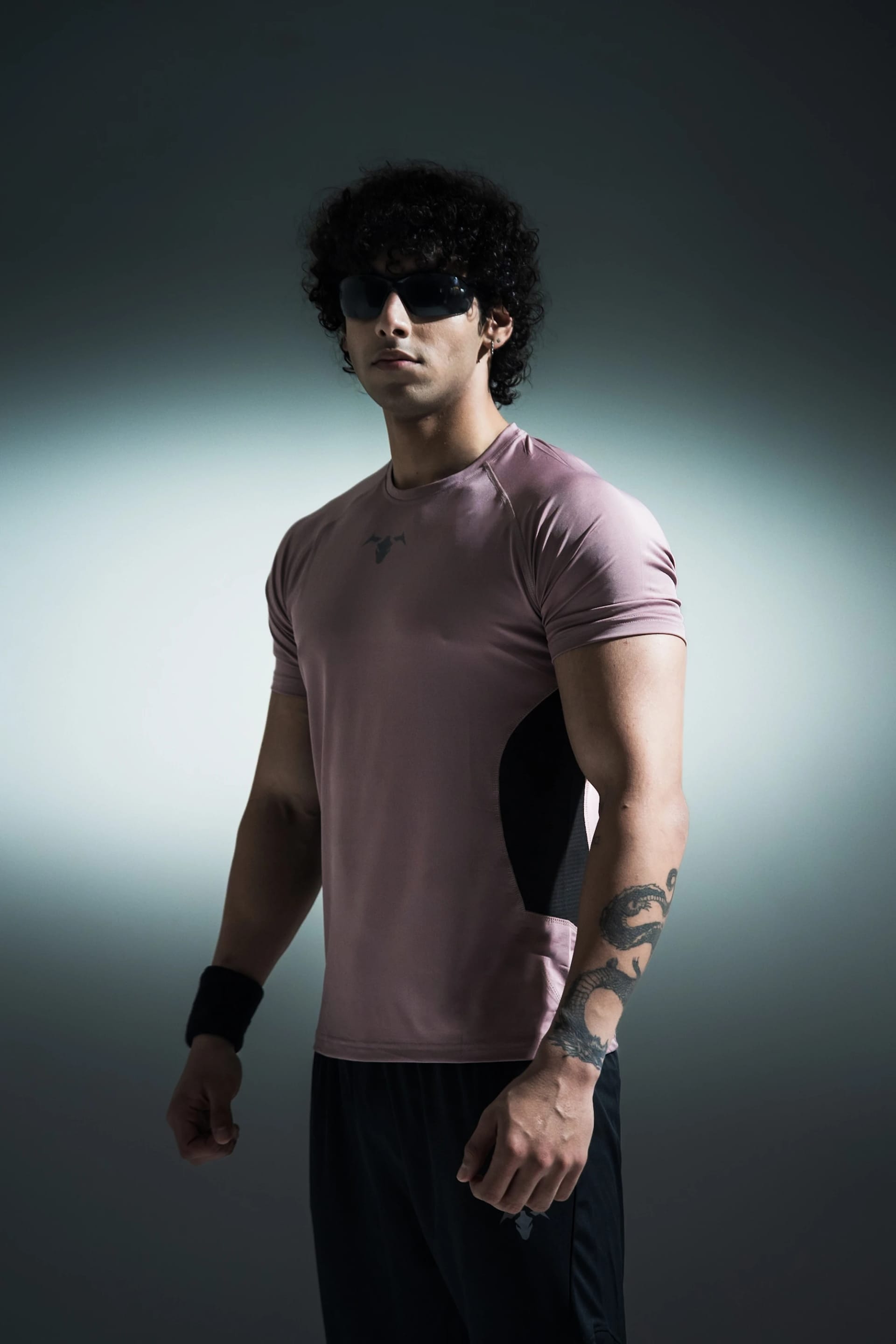 AERIS Performance Tee - Salmon